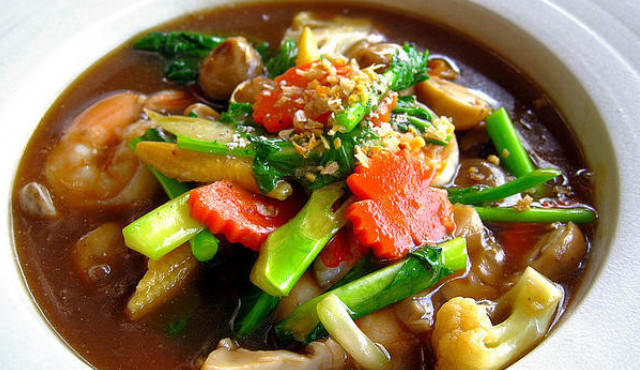 продукты для тайской кухни, суп Том Ям рецепт, покушать в тайланде